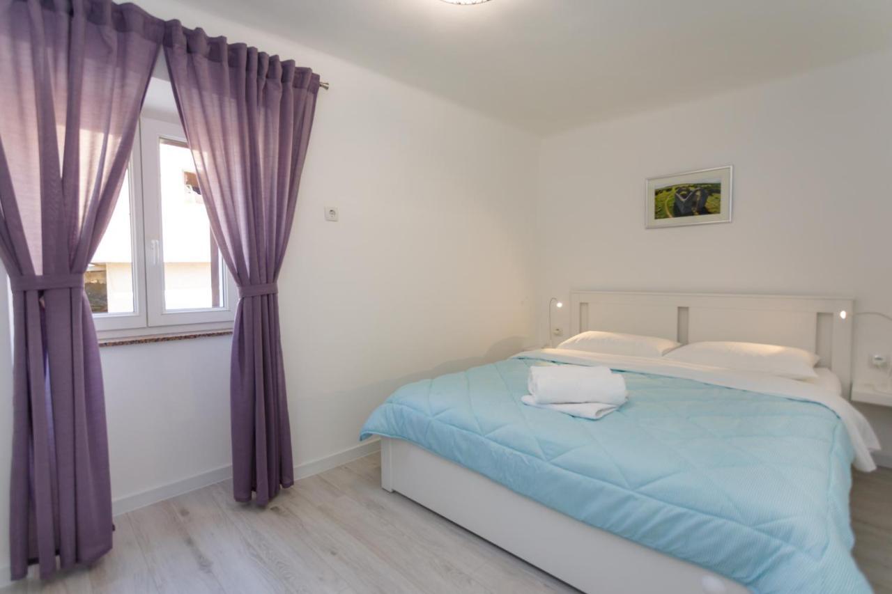 Kuca Za Odmor "Na Paltu" Vila Risika Exterior foto